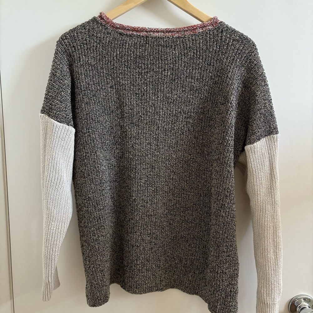 Colorblock Women's Sweater - Picture 3 of 4